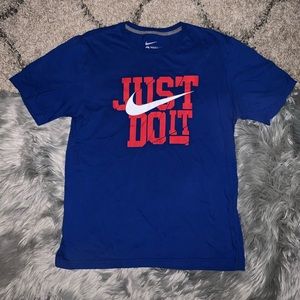 Nike t shirt